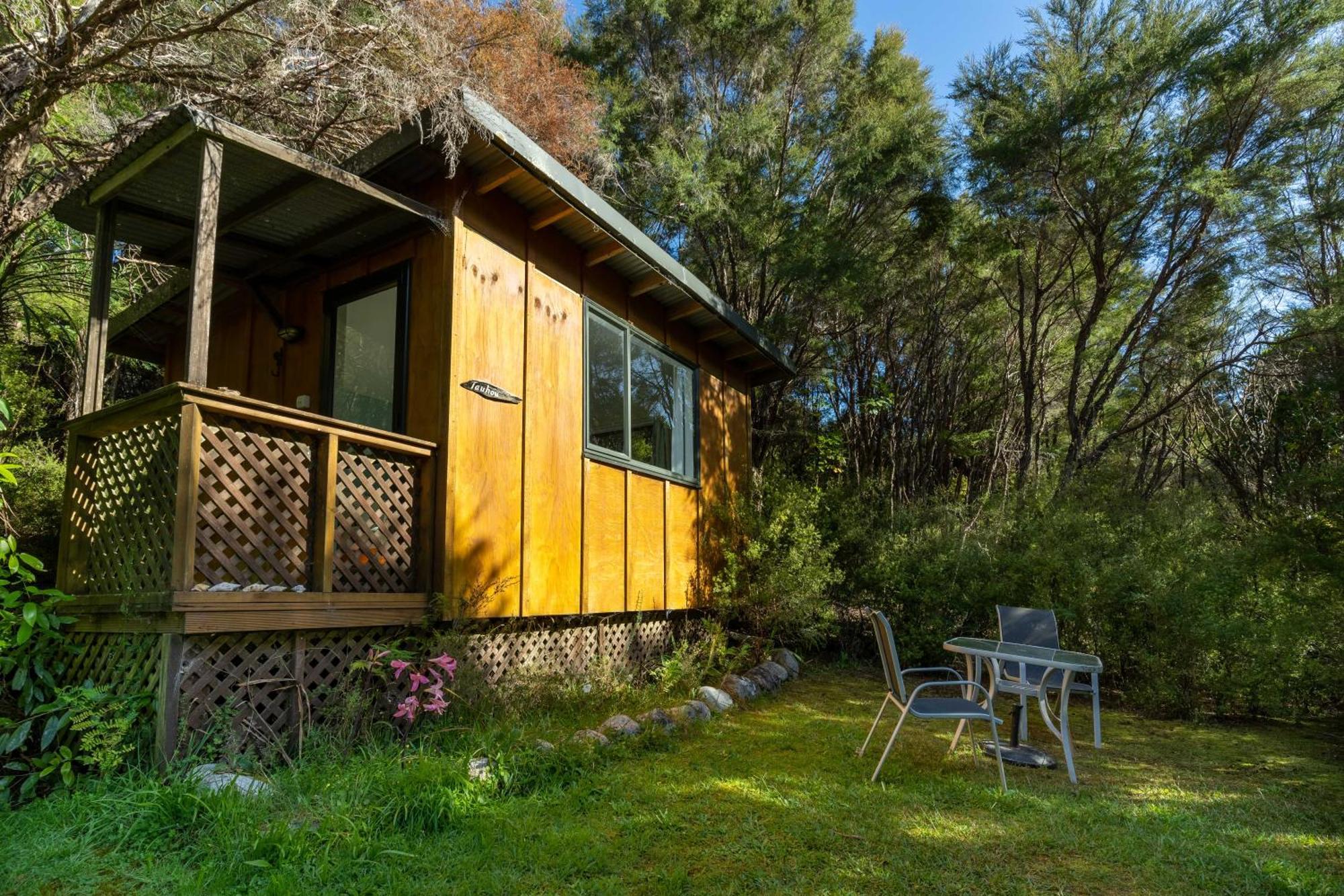 Ao Marama Retreat Hotel Collingwood Exterior photo